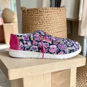 Simply Southern Navy Floral Slip-On Shoes with Pink Trim